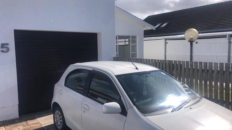 To Let 3 Bedroom Property for Rent in Fish Hoek Western Cape